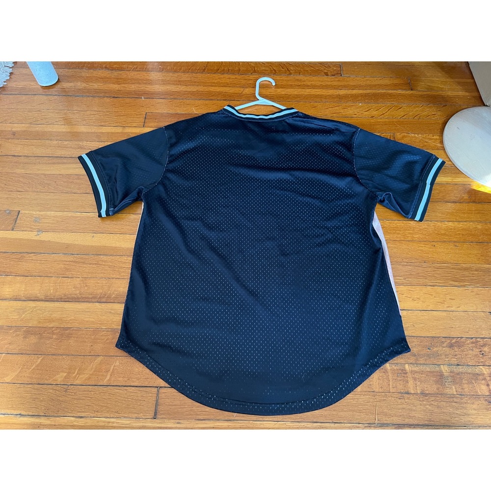 Looney Tunes Tasmanian Devil Taz Mesh Jersey Mens Large Black Bugs AOP Graphic - Picture 6 of 7
